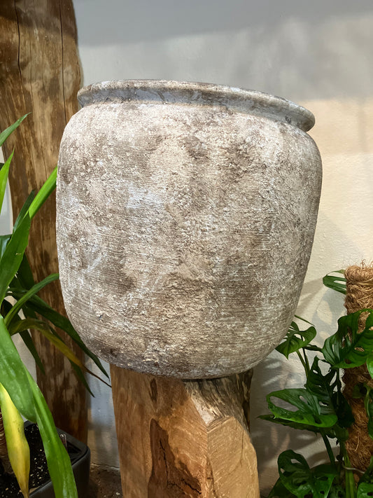 Batu Sand plant pot - inner diameter 30.5cm - ceramic