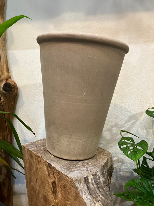 Flower pot Italiano - inner diameter 22cm - terracotta