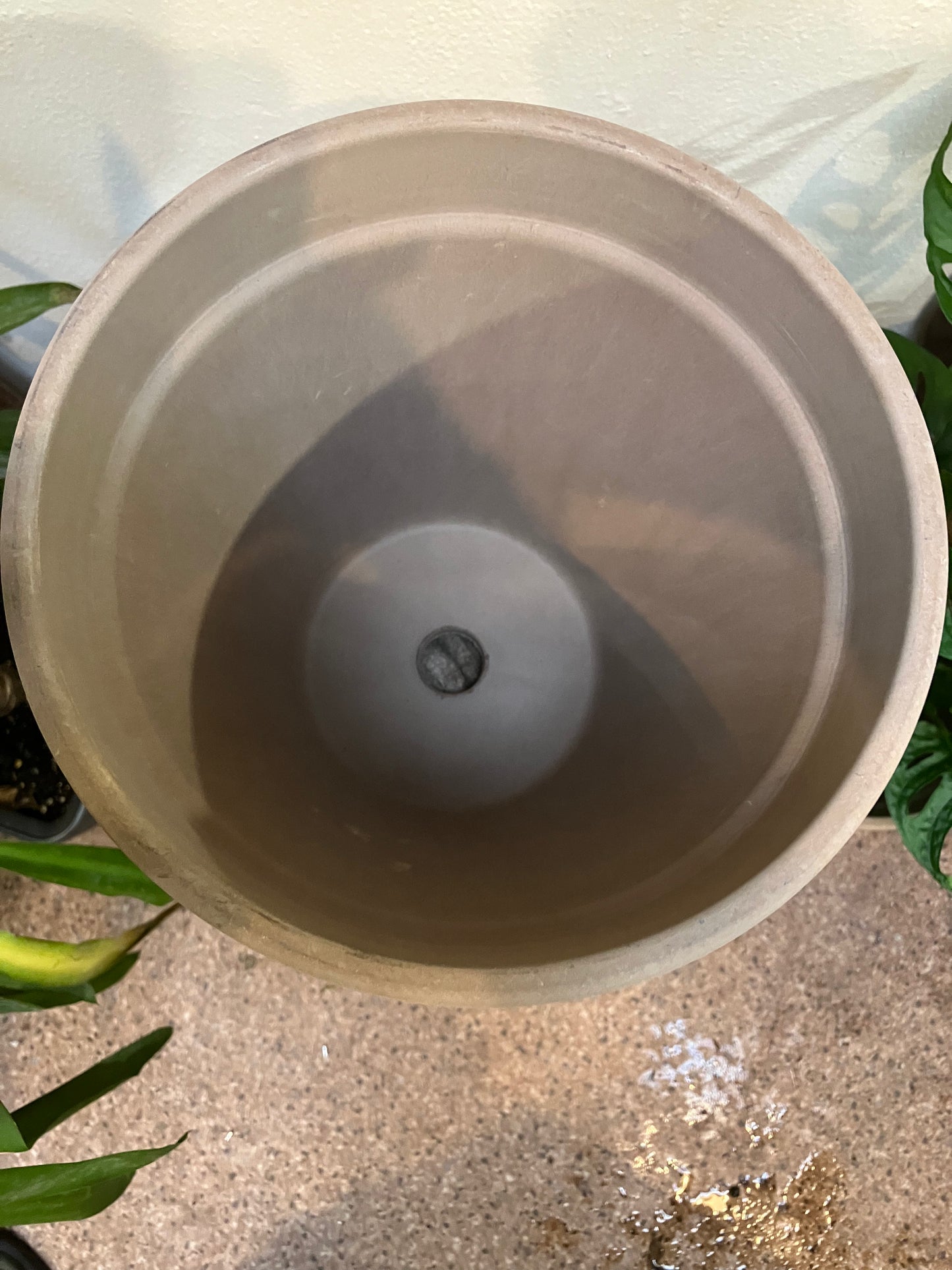 Flower pot Italiano - inner diameter 23cm - terracotta